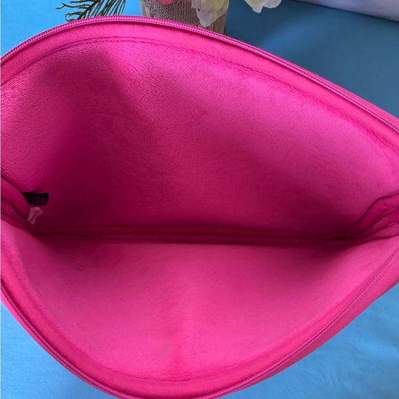 Marc by Marc Jacobs EUC  iPad /tablet padded zip case - Picture 4 of 4